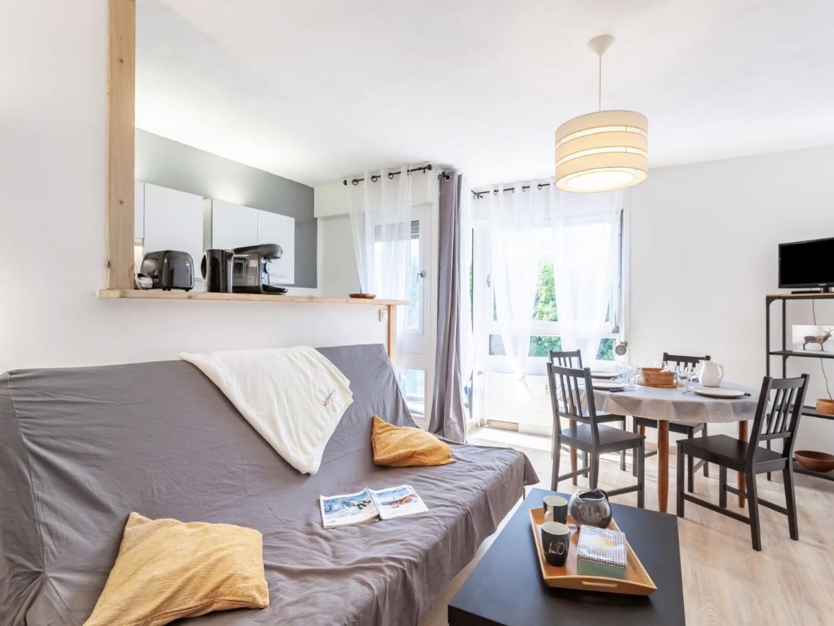 Apartment Castel Des Roches-5 *
